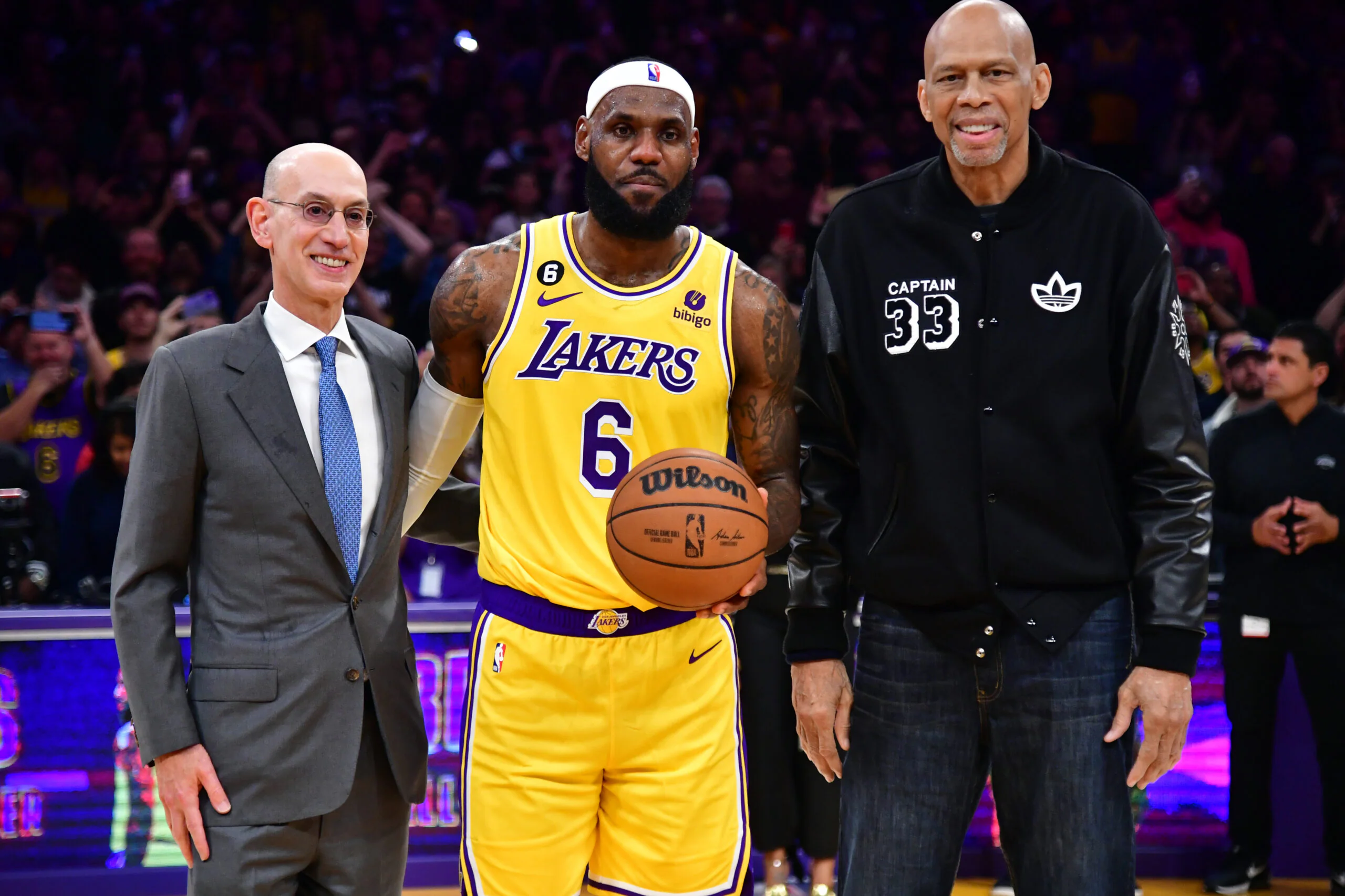 LeBron James Surpasses Kareem: A New Era of Scoring in the NBA