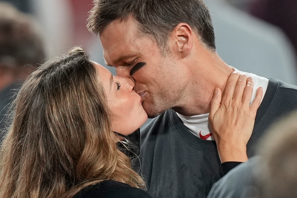 Tom Brady Makes Key Life Decision as Gisele Bündchen Embraces Her New Chapter